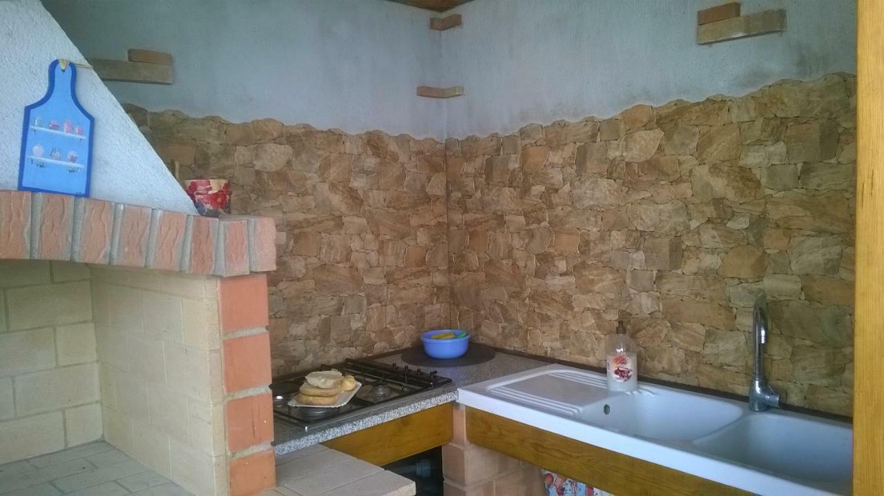 Appartamento Joanna Nurachi Экстерьер фото